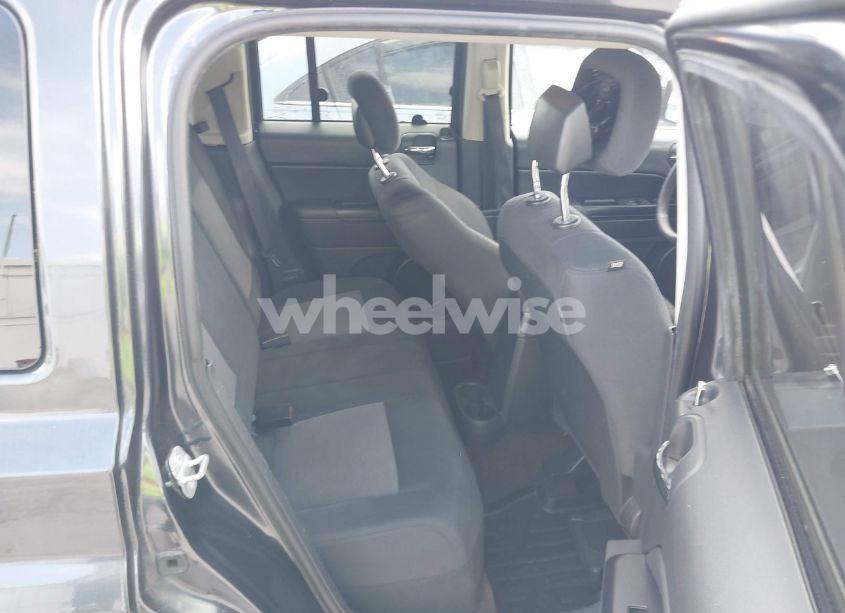 Photo 8 of 2014 Jeep Patriot SPORT (VIN 1C4NJRBB6ED809248)