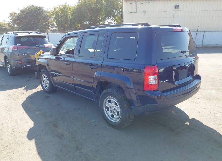 Photo 3 of 2015 Jeep Patriot SPORT (VIN 1C4NJRBB6FD123924)