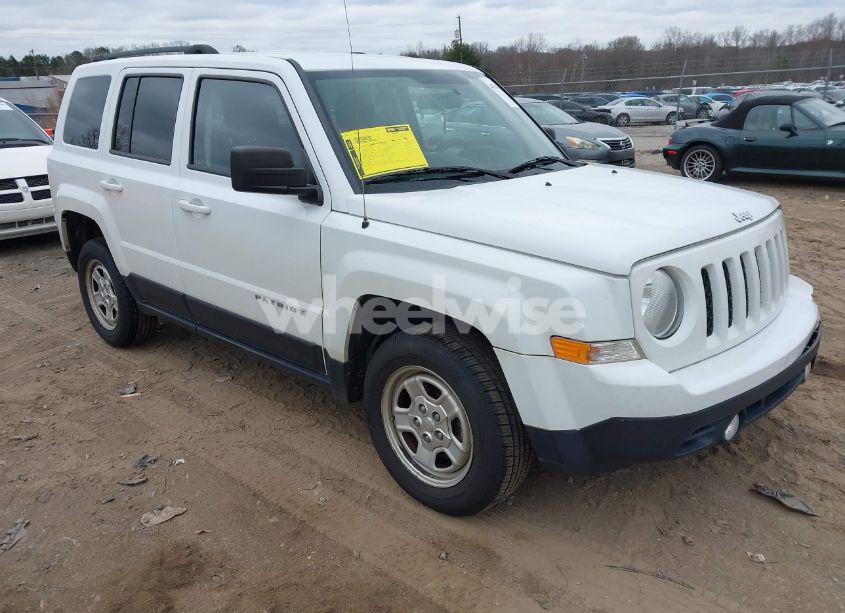 2015 Jeep Patriot SPORT (VIN 1C4NJRBB6FD231296) main photo