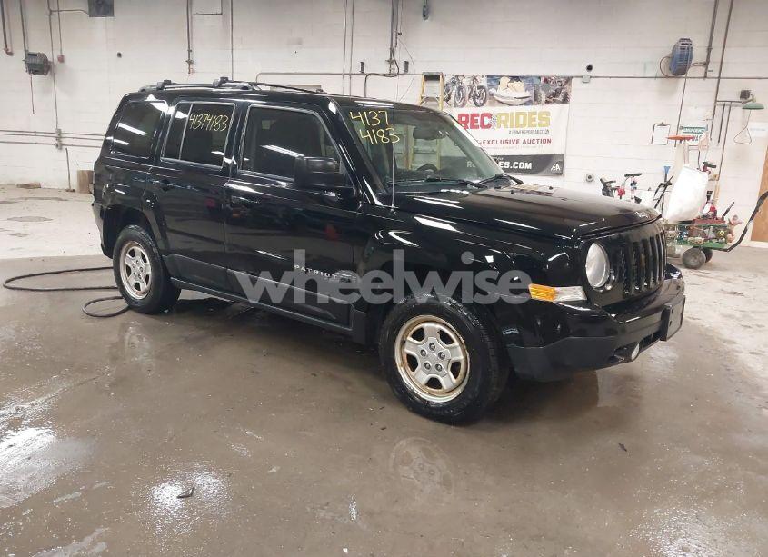 2016 Jeep Patriot SPORT (VIN 1C4NJRBB6GD714563) main photo