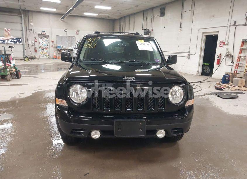 Photo 13 of 2016 Jeep Patriot SPORT (VIN 1C4NJRBB6GD714563)