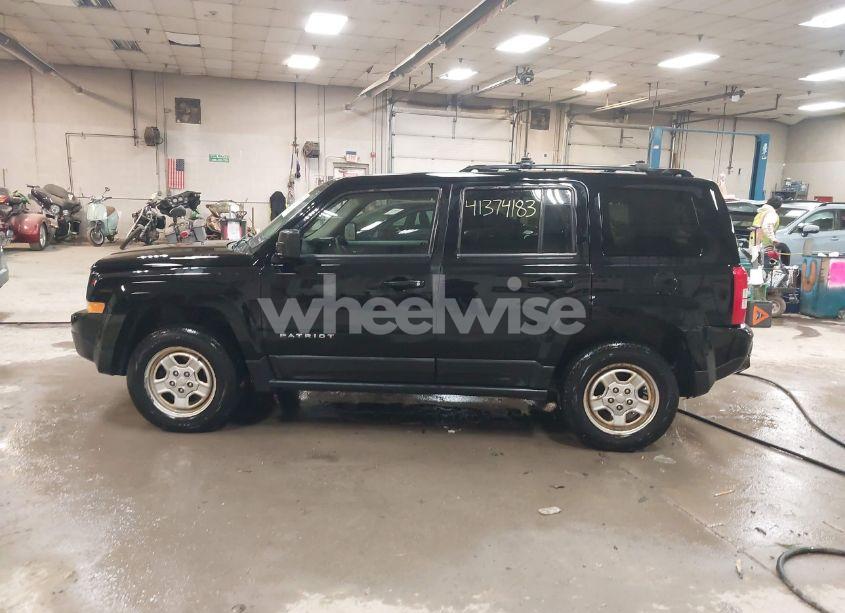 Photo 15 of 2016 Jeep Patriot SPORT (VIN 1C4NJRBB6GD714563)