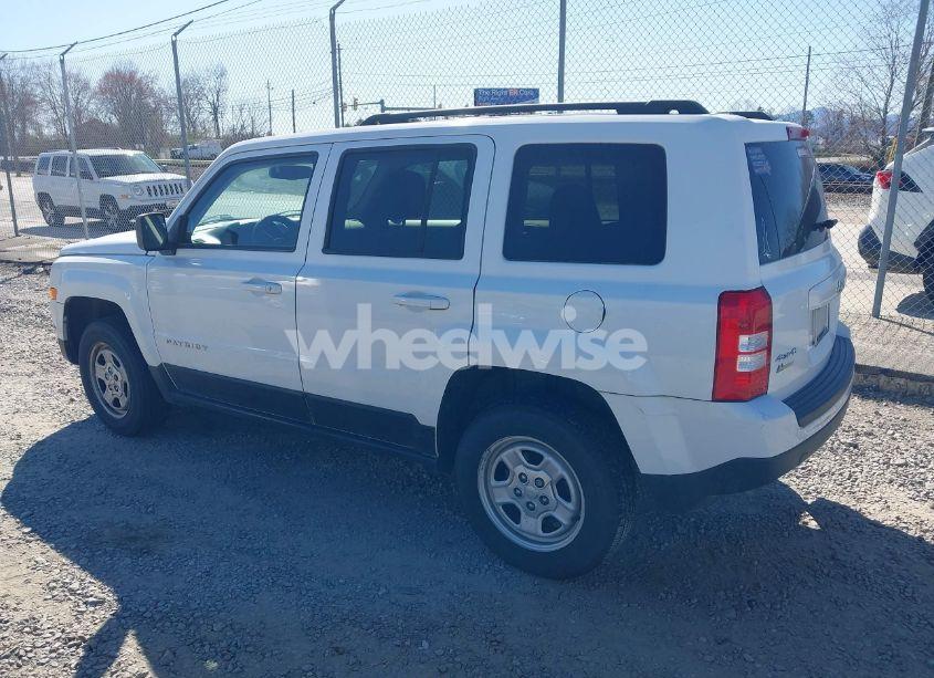 Photo 3 of 2016 Jeep Patriot SPORT (VIN 1C4NJRBB6GD764900)