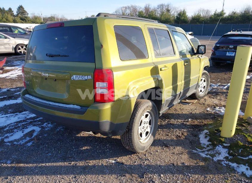 Photo 4 of 2012 Jeep Patriot SPORT (VIN 1C4NJRBB7CD638989)