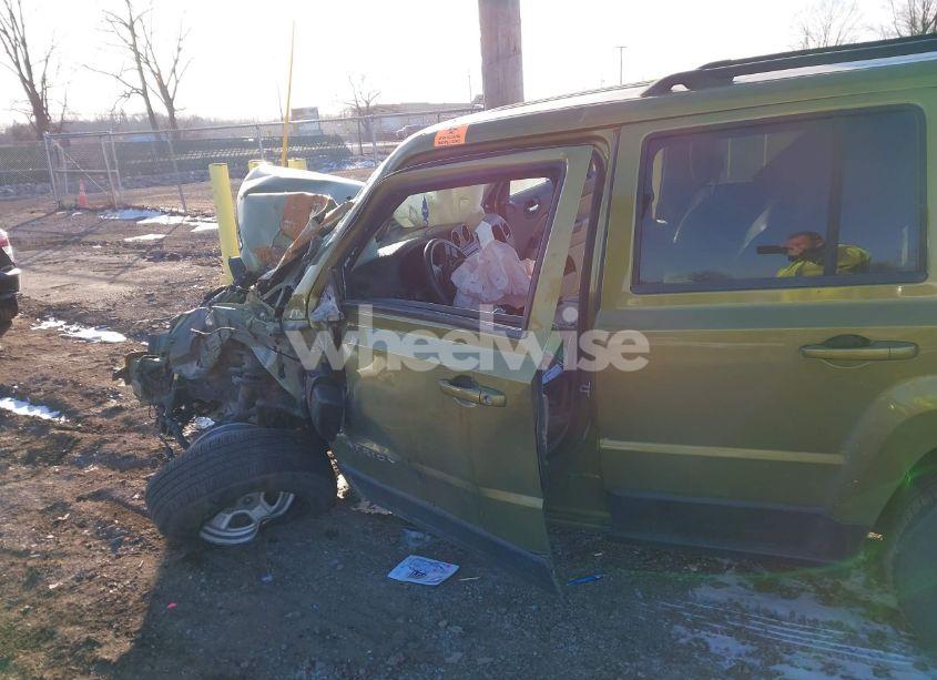 Photo 6 of 2012 Jeep Patriot SPORT (VIN 1C4NJRBB7CD638989)