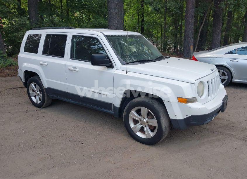 2012 Jeep Patriot SPORT (VIN 1C4NJRBB7CD671801) main photo