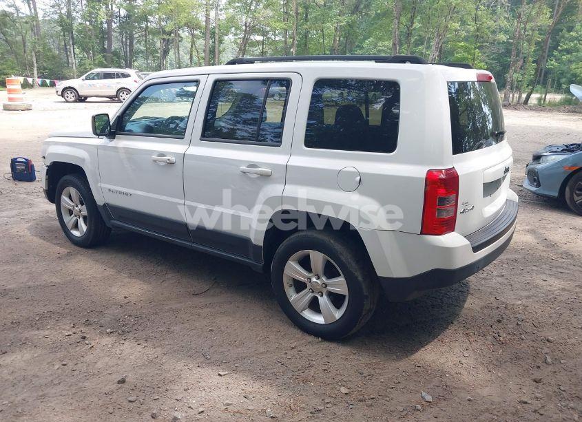 Photo 3 of 2012 Jeep Patriot SPORT (VIN 1C4NJRBB7CD671801)