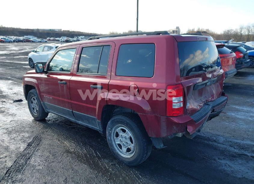 Photo 3 of 2013 Jeep Patriot SPORT (VIN 1C4NJRBB7DD261467)