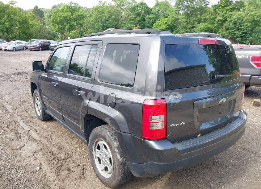 Photo 3 of 2014 Jeep Patriot SPORT (VIN 1C4NJRBB7ED717386)