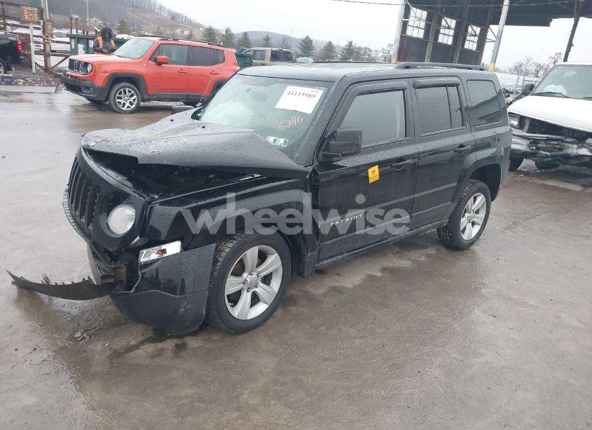 Photo 2 of 2015 Jeep Patriot SPORT (VIN 1C4NJRBB7FD135290)
