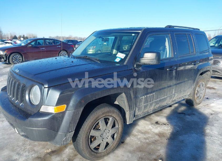 Photo 2 of 2015 Jeep Patriot SPORT (VIN 1C4NJRBB7FD338941)