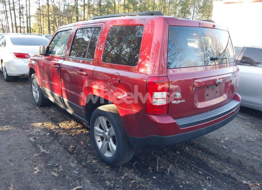 Photo 3 of 2016 Jeep Patriot SPORT (VIN 1C4NJRBB7GD580761)