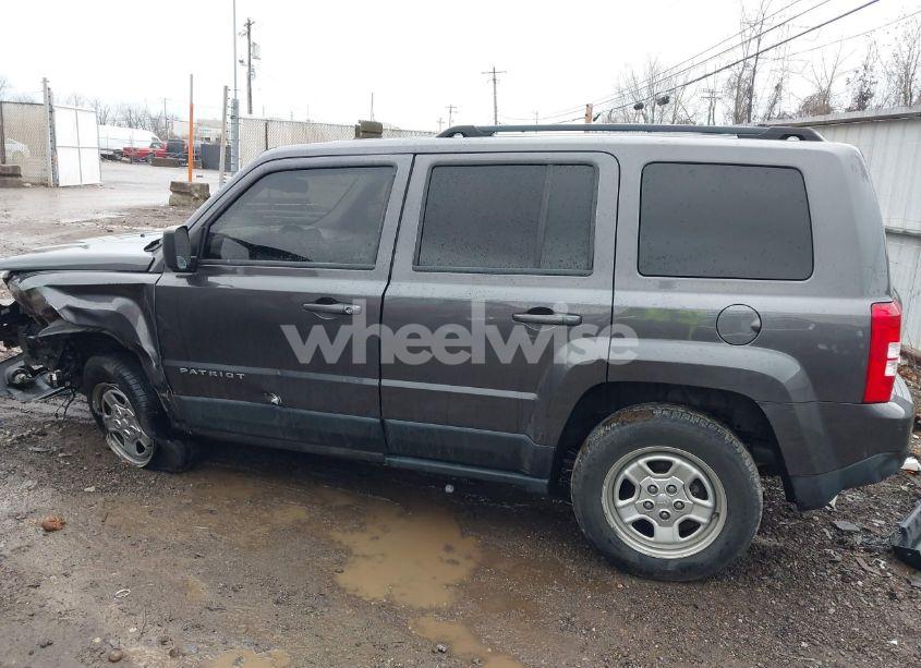 Photo 14 of 2016 Jeep Patriot SPORT (VIN 1C4NJRBB7GD614598)