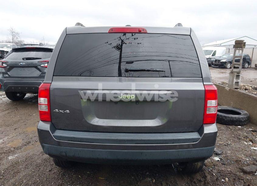 Photo 16 of 2016 Jeep Patriot SPORT (VIN 1C4NJRBB7GD614598)