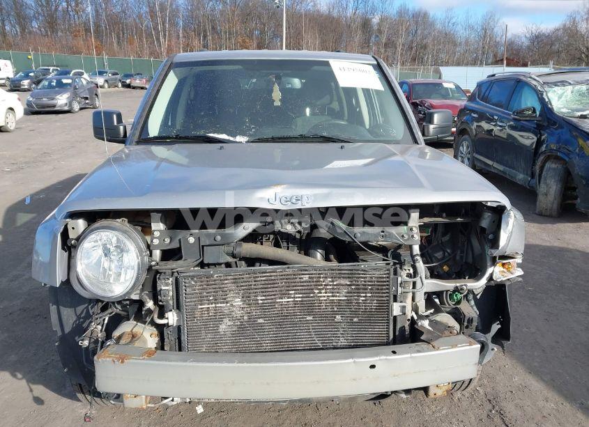 Photo 12 of 2016 Jeep Patriot SPORT (VIN 1C4NJRBB7GD779650)