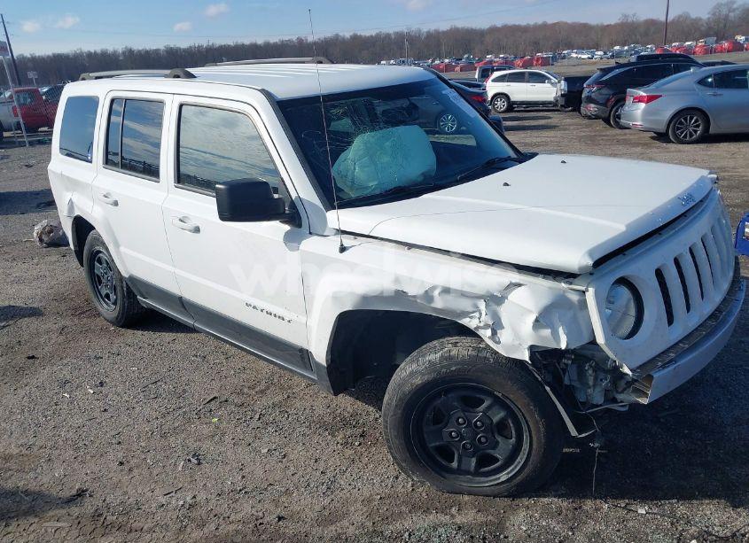 2016 Jeep Patriot SPORT (VIN 1C4NJRBB7GD783049) main photo