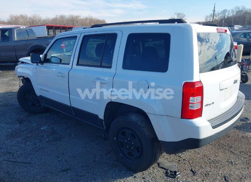 Photo 3 of 2016 Jeep Patriot SPORT (VIN 1C4NJRBB7GD783049)
