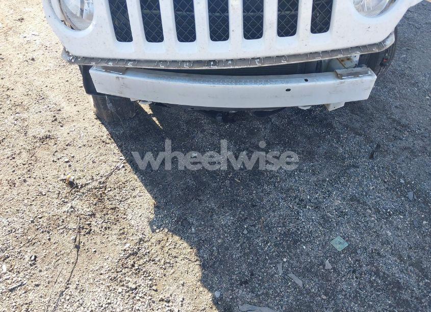 Photo 6 of 2016 Jeep Patriot SPORT (VIN 1C4NJRBB7GD783049)