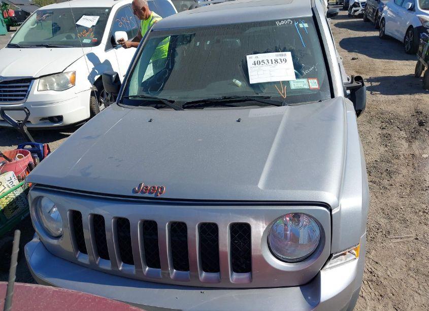 Photo 12 of 2017 Jeep Patriot 75TH ANNIVERSARY EDITION 4X4 (VIN 1C4NJRBB7HD160015)