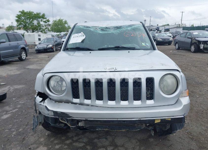 Photo 11 of 2012 Jeep Patriot SPORT (VIN 1C4NJRBB8CD621540)