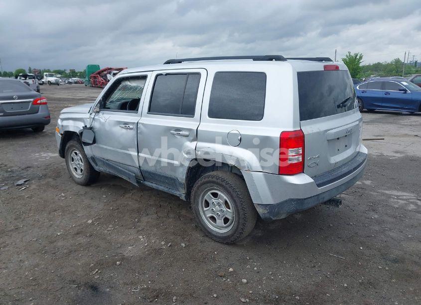 Photo 3 of 2012 Jeep Patriot SPORT (VIN 1C4NJRBB8CD621540)