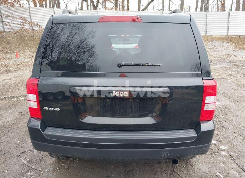 Photo 15 of 2012 Jeep Patriot SPORT (VIN 1C4NJRBB8CD663383)