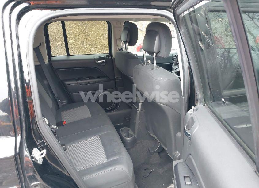 Photo 8 of 2012 Jeep Patriot SPORT (VIN 1C4NJRBB8CD663383)