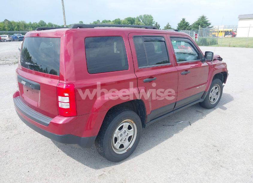 Photo 4 of 2013 Jeep Patriot SPORT (VIN 1C4NJRBB8DD101467)