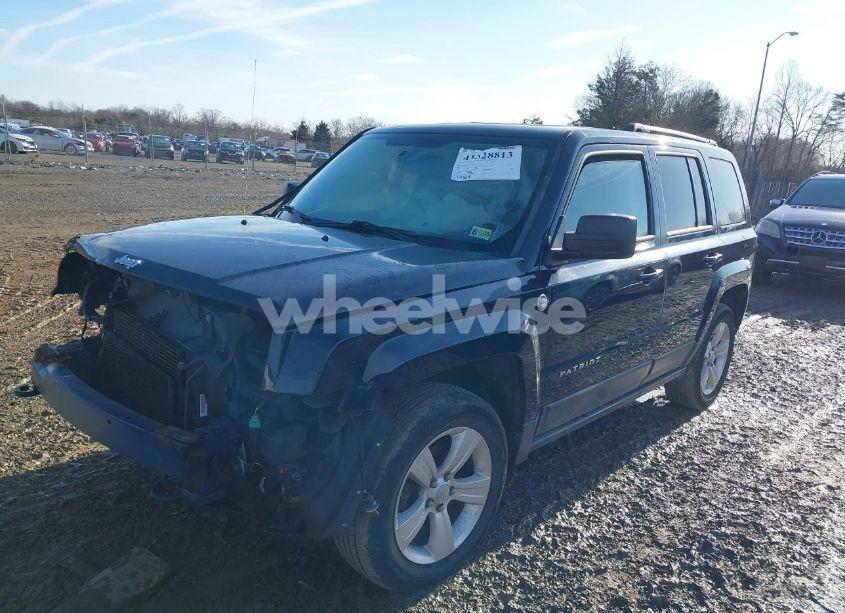 Photo 2 of 2014 Jeep Patriot SPORT (VIN 1C4NJRBB8ED530626)