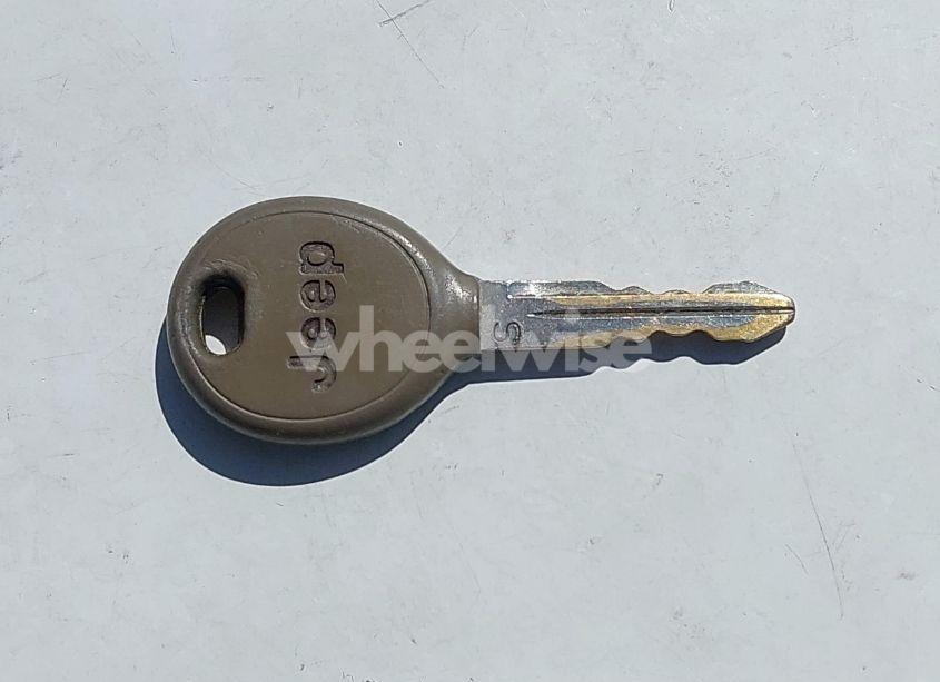 Photo 11 of 2014 Jeep Patriot SPORT (VIN 1C4NJRBB8ED558541)