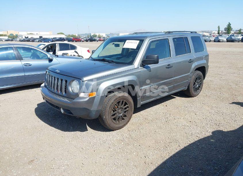 Photo 2 of 2014 Jeep Patriot SPORT (VIN 1C4NJRBB8ED558541)