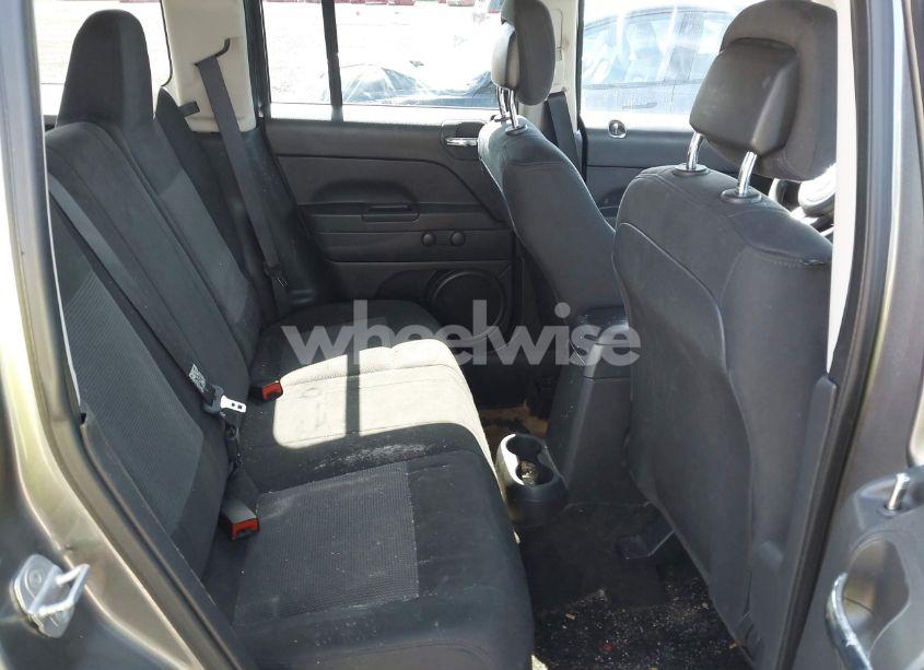 Photo 8 of 2014 Jeep Patriot SPORT (VIN 1C4NJRBB8ED558541)