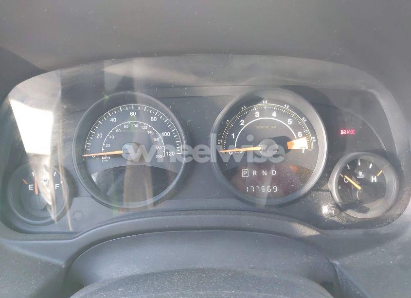 Photo 7 of 2015 Jeep Patriot SPORT (VIN 1C4NJRBB8FD206836)