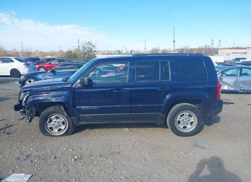 Photo 14 of 2015 Jeep Patriot SPORT (VIN 1C4NJRBB8FD290947)