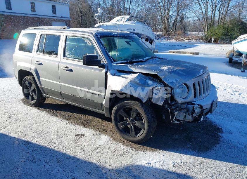 2015 Jeep Patriot ALTITUDE EDITION (VIN 1C4NJRBB8FD412979) main photo
