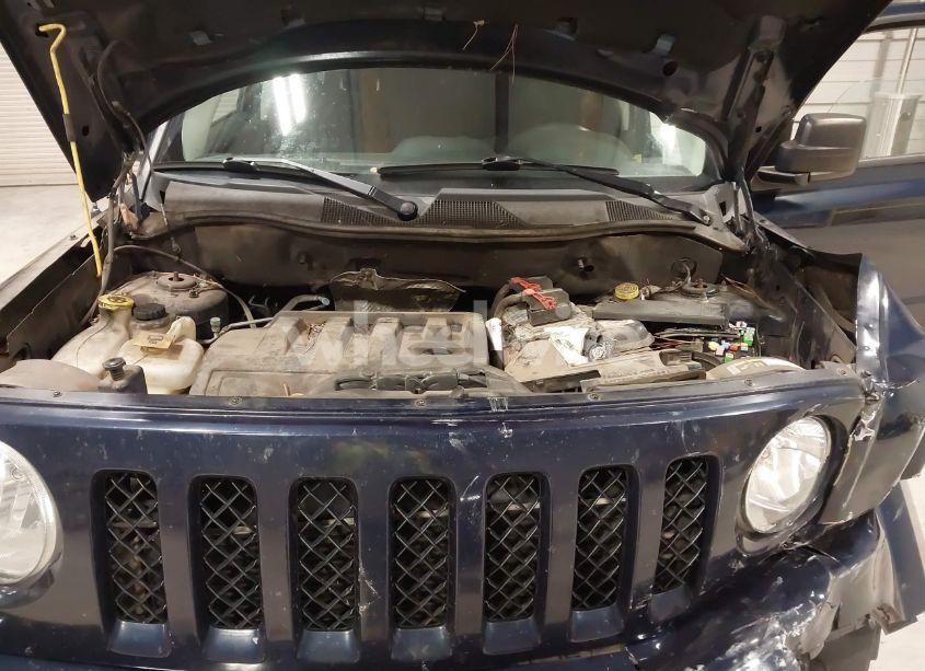 Photo 10 of 2016 Jeep Patriot SPORT (VIN 1C4NJRBB8GD557036)