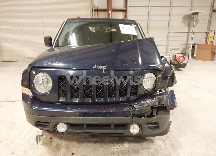 Photo 12 of 2016 Jeep Patriot SPORT (VIN 1C4NJRBB8GD557036)