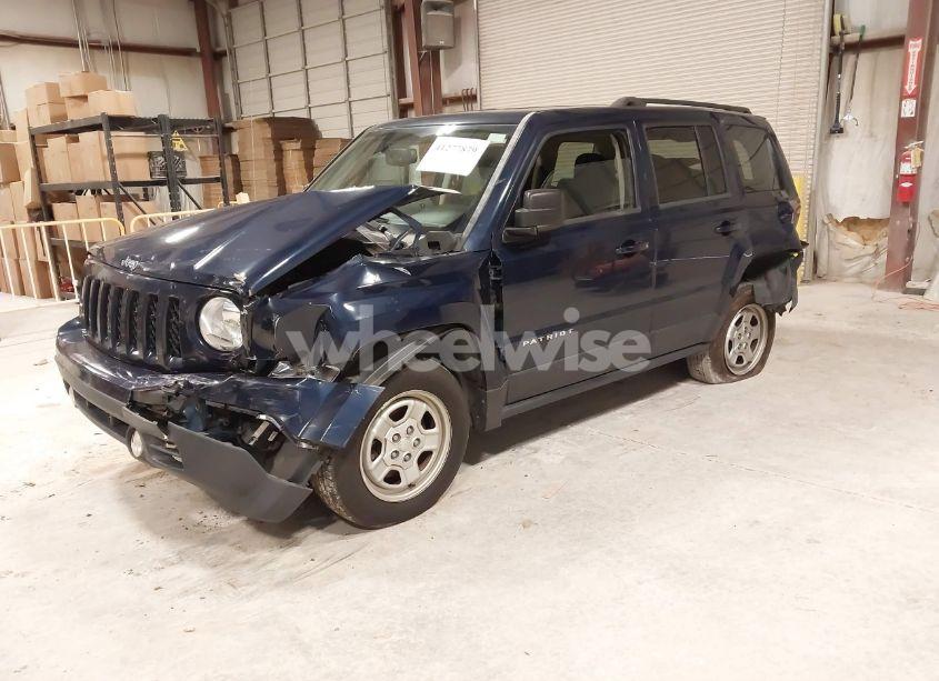 Photo 2 of 2016 Jeep Patriot SPORT (VIN 1C4NJRBB8GD557036)