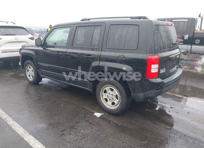 Photo 3 of 2016 Jeep Patriot SPORT (VIN 1C4NJRBB8GD781357)