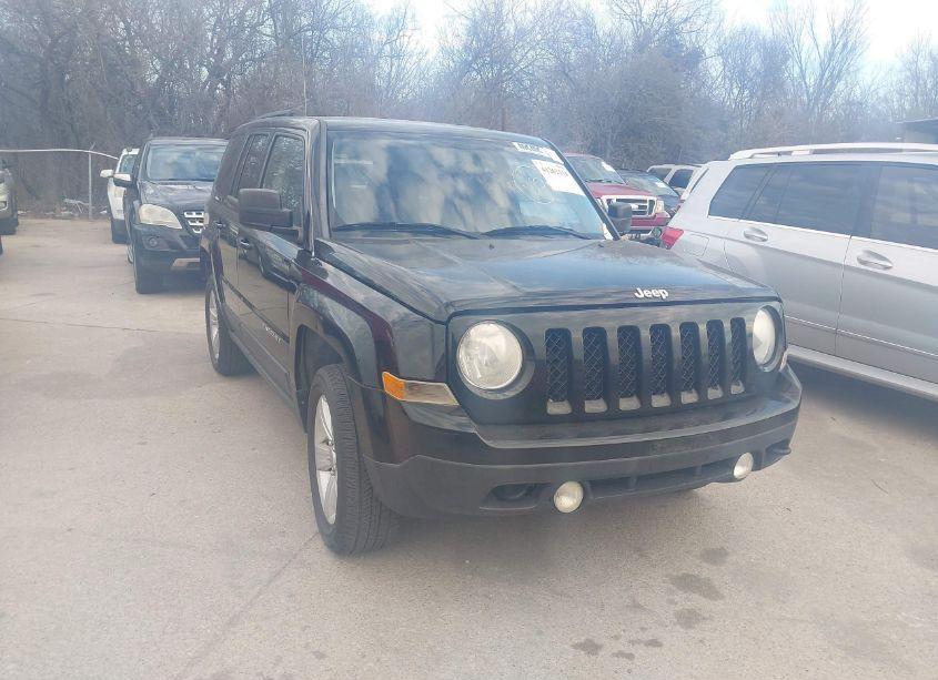 2013 Jeep Patriot SPORT (VIN 1C4NJRBB9DD108587) main photo