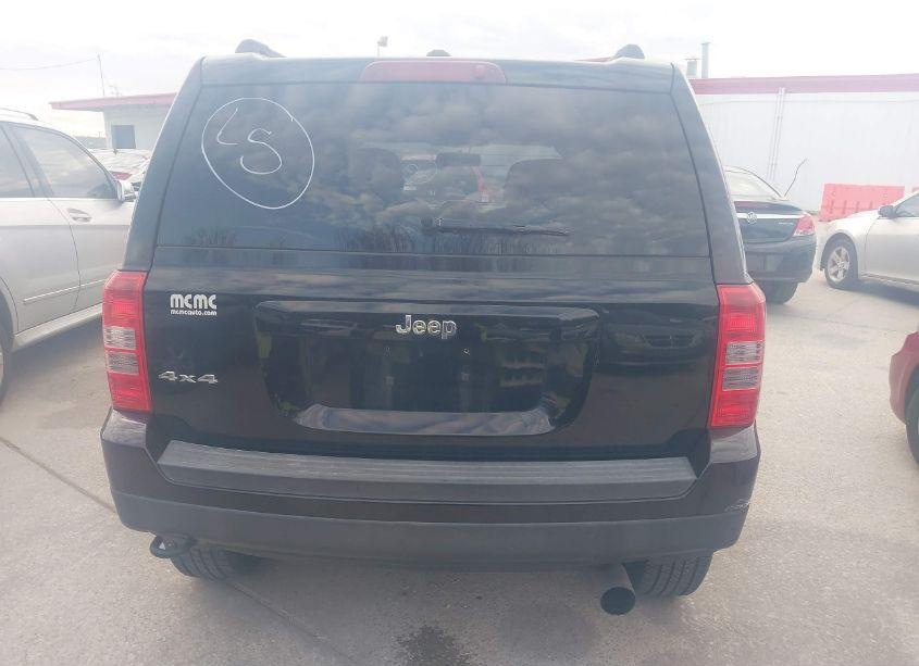 Photo 16 of 2013 Jeep Patriot SPORT (VIN 1C4NJRBB9DD108587)