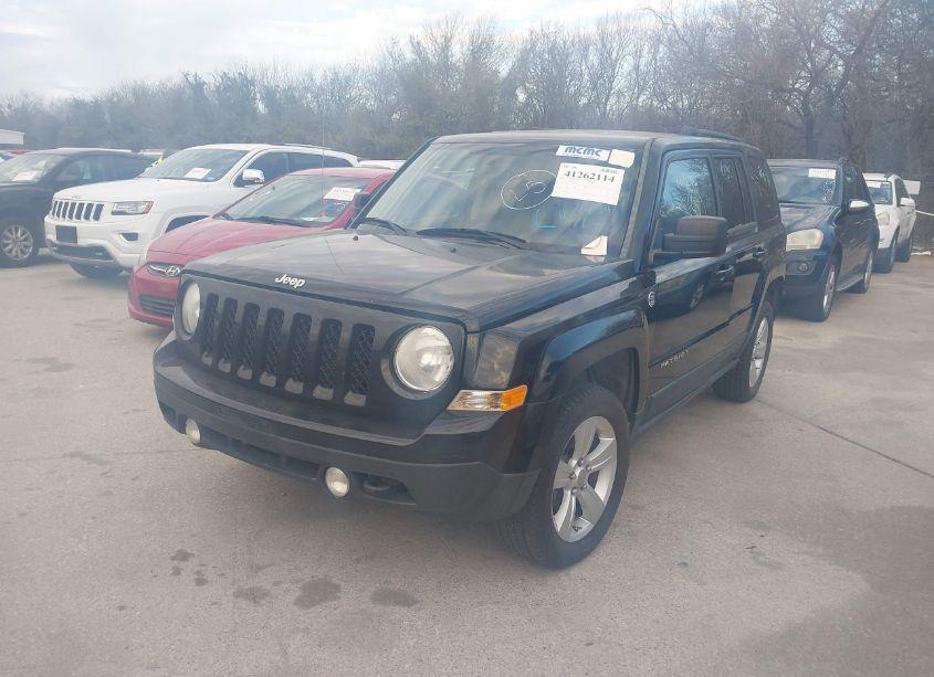 Photo 2 of 2013 Jeep Patriot SPORT (VIN 1C4NJRBB9DD108587)