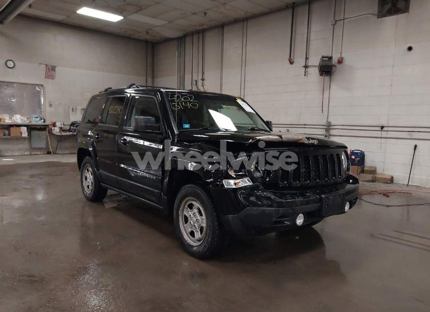 2013 Jeep Patriot SPORT (VIN 1C4NJRBB9DD140293) main photo