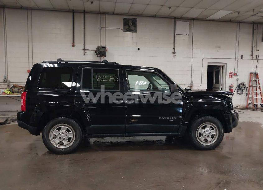 Photo 13 of 2013 Jeep Patriot SPORT (VIN 1C4NJRBB9DD140293)