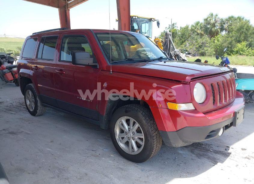 2013 Jeep Patriot SPORT (VIN 1C4NJRBB9DD180518) main photo