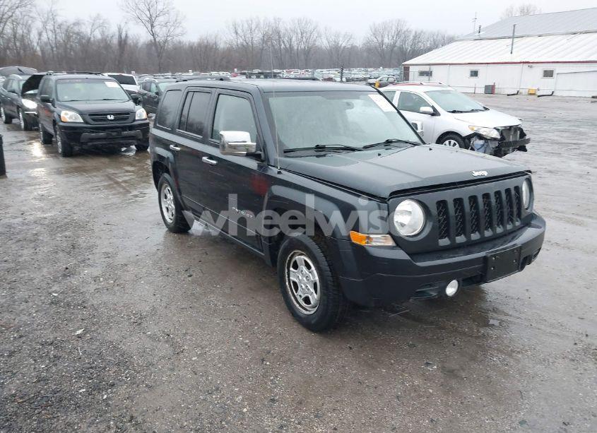 2014 Jeep Patriot SPORT (VIN 1C4NJRBB9ED534068) main photo