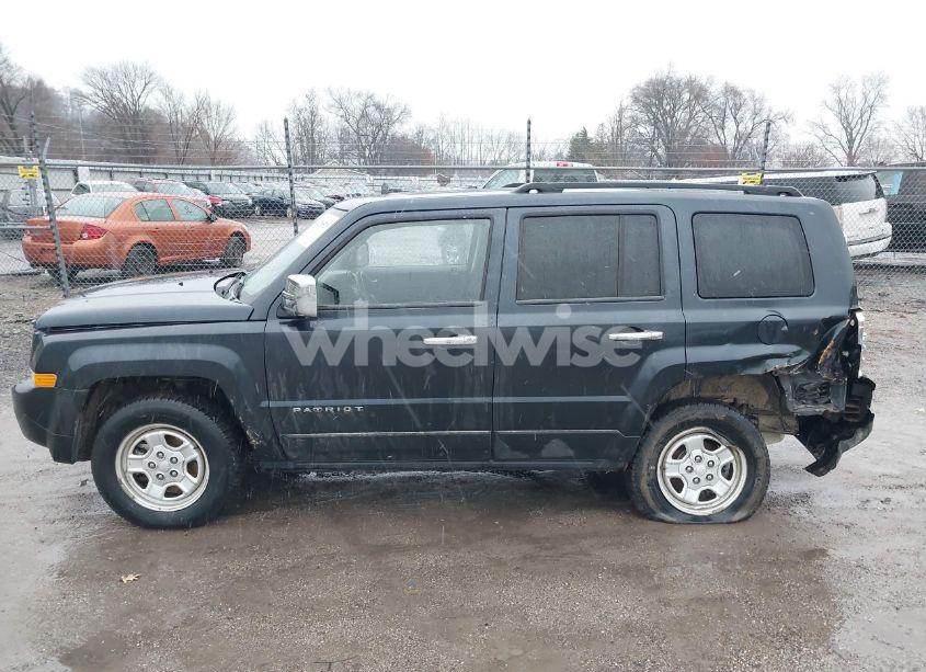 Photo 14 of 2014 Jeep Patriot SPORT (VIN 1C4NJRBB9ED534068)