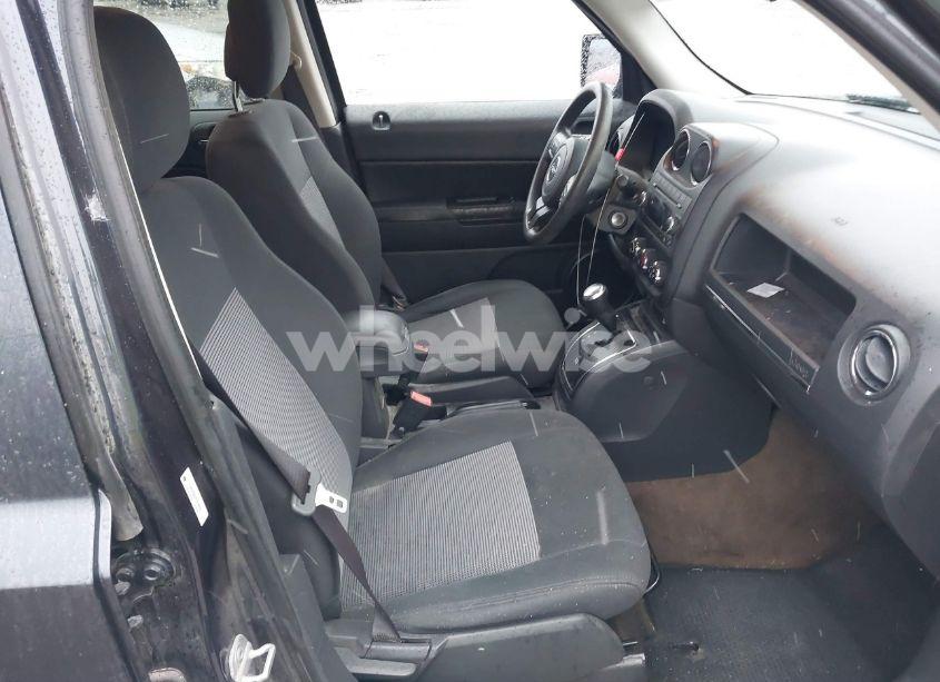 Photo 5 of 2014 Jeep Patriot SPORT (VIN 1C4NJRBB9ED534068)