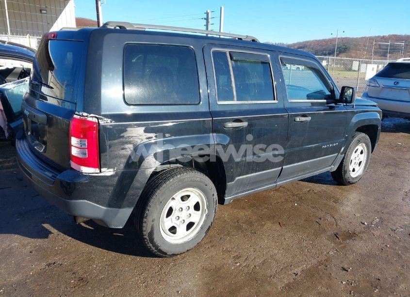 Photo 4 of 2014 Jeep Patriot SPORT (VIN 1C4NJRBB9ED590320)