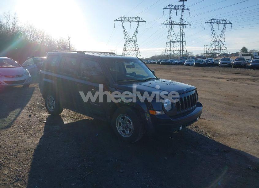 2014 Jeep Patriot SPORT (VIN 1C4NJRBB9ED644215) main photo
